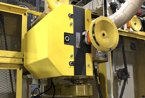 Ajout d’un système motorisé pour déplacer des têtes de moulurières sur une machine existante