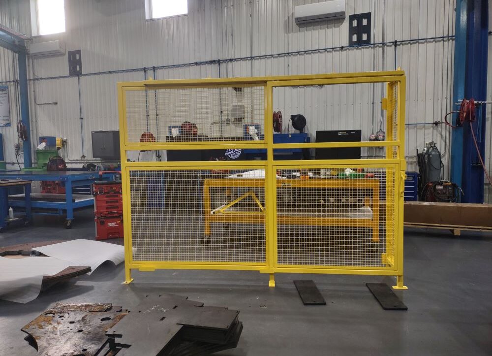 Conception, fabrication et installation d’un garde de sécurité pour une machine de scierie