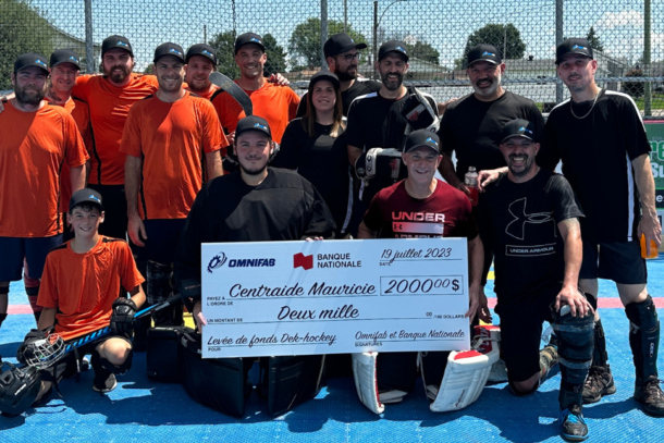 Omnifab organise un match de dek hockey pour démontrer son appui à Centraide Mauricie
