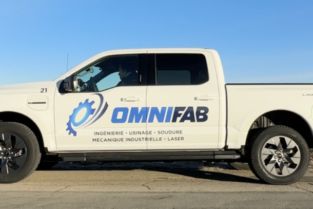 Omnifab fait l’acquisition d’un tout nouveau Ford lightning!